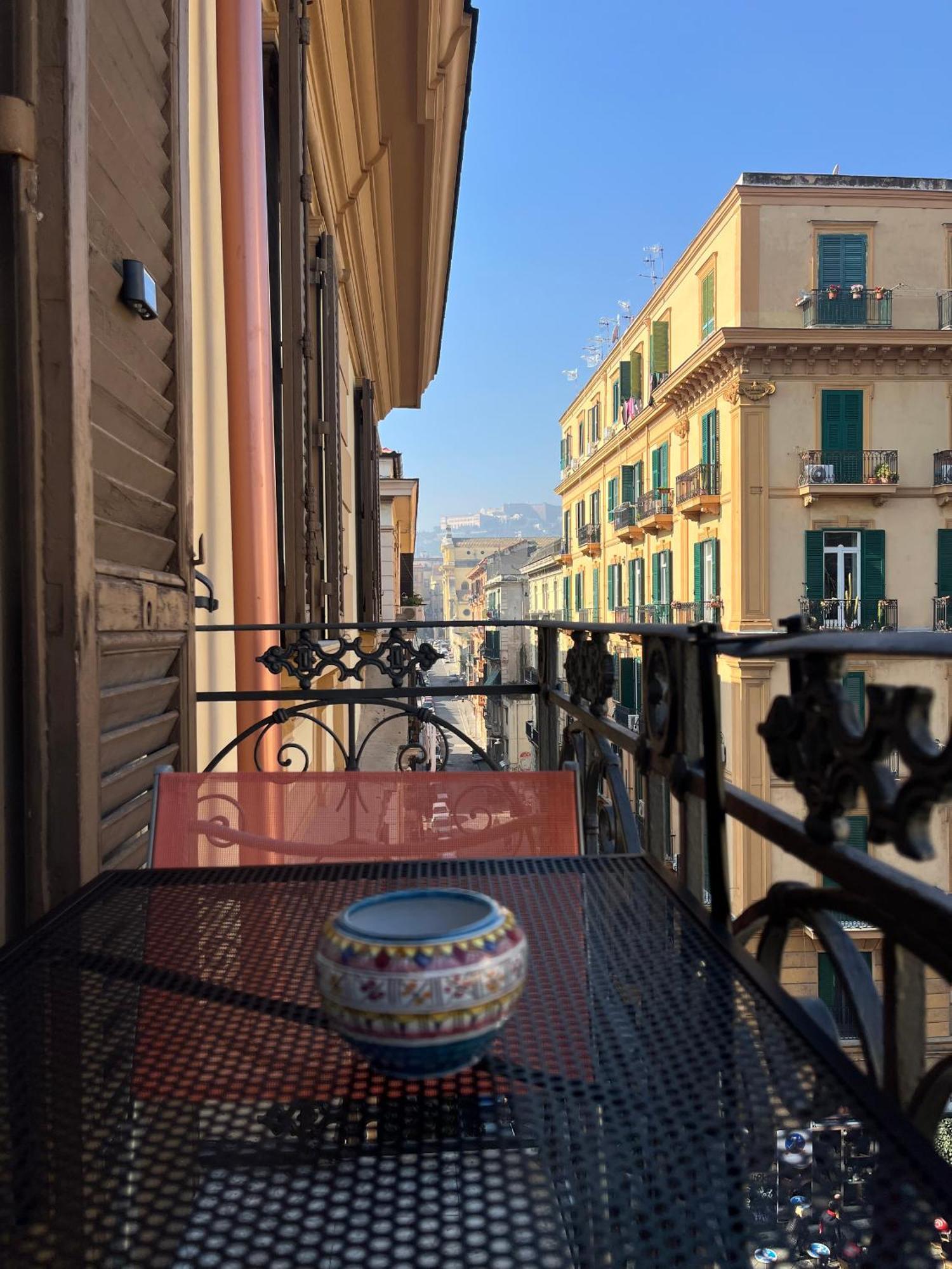 Voglia 'E Turna Hotel Naples Exterior photo