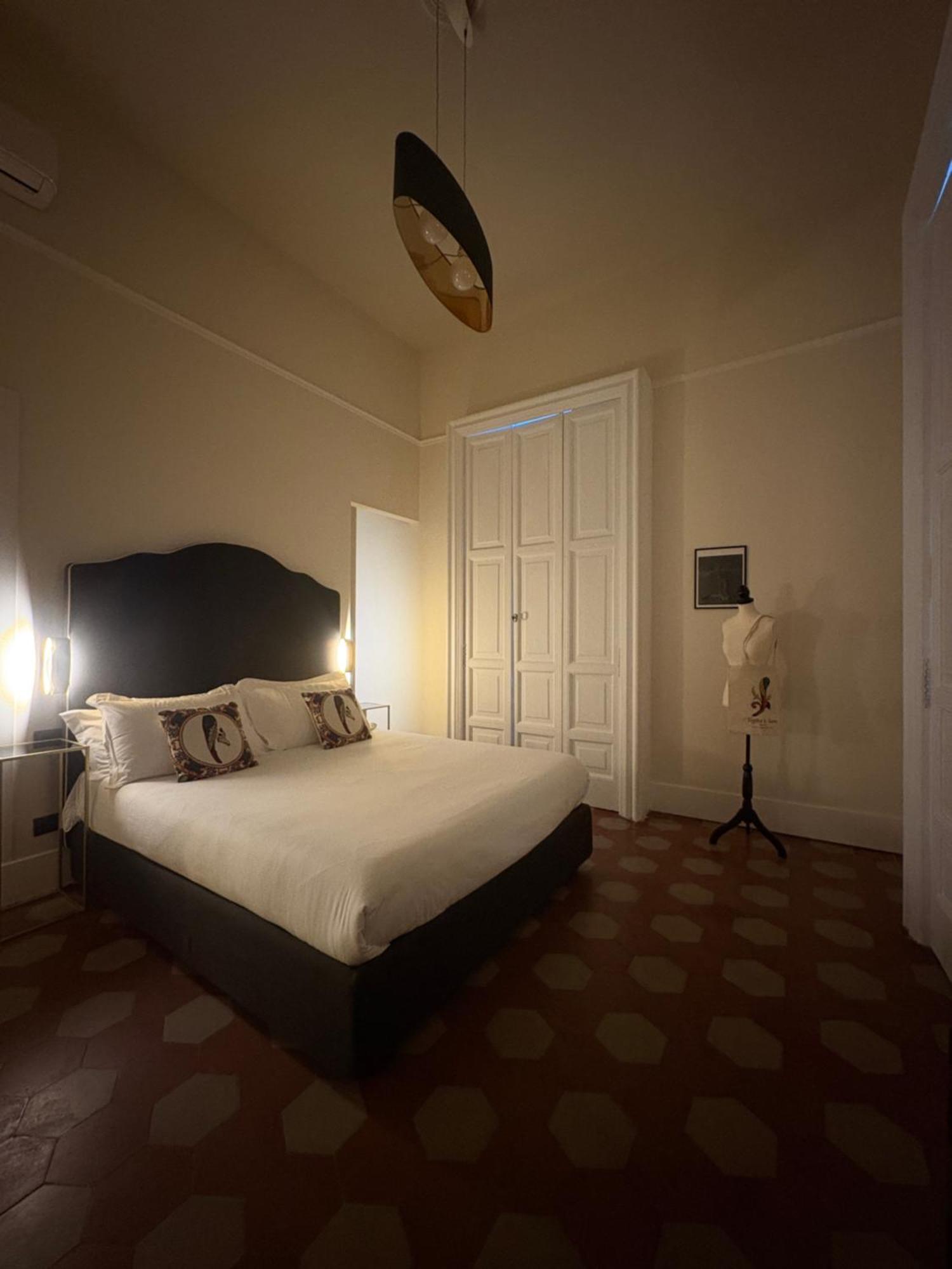 Voglia 'E Turna Hotel Naples Exterior photo