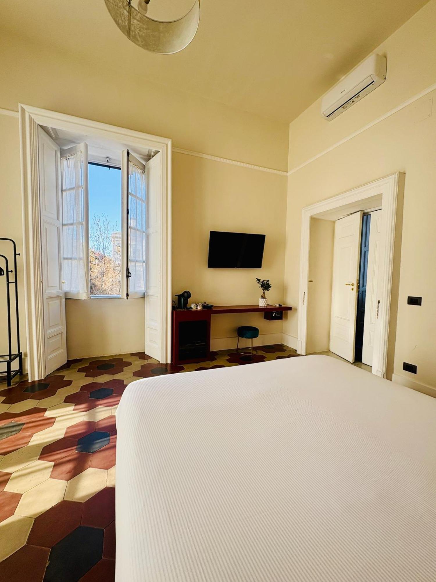 Voglia 'E Turna Hotel Naples Exterior photo